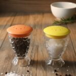 2 Pcs Salt & Pepper Shaker - Image 3
