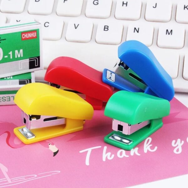 Mini Staplers With Pin Box